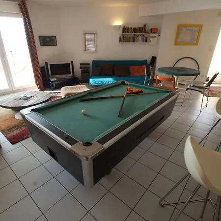 9 Rue D'amsterdam Sète