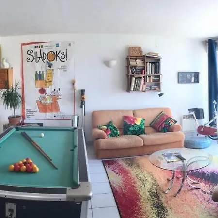 9 Rue D'amsterdam * Sète